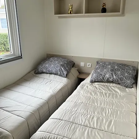 Magnifique Mobil-home * ラ・トランブラード