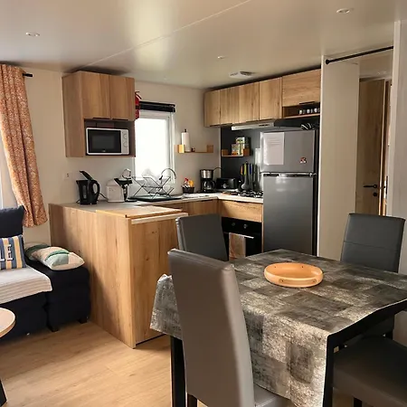 Magnifique Mobil-home Кемпинг Ла-Трамблад